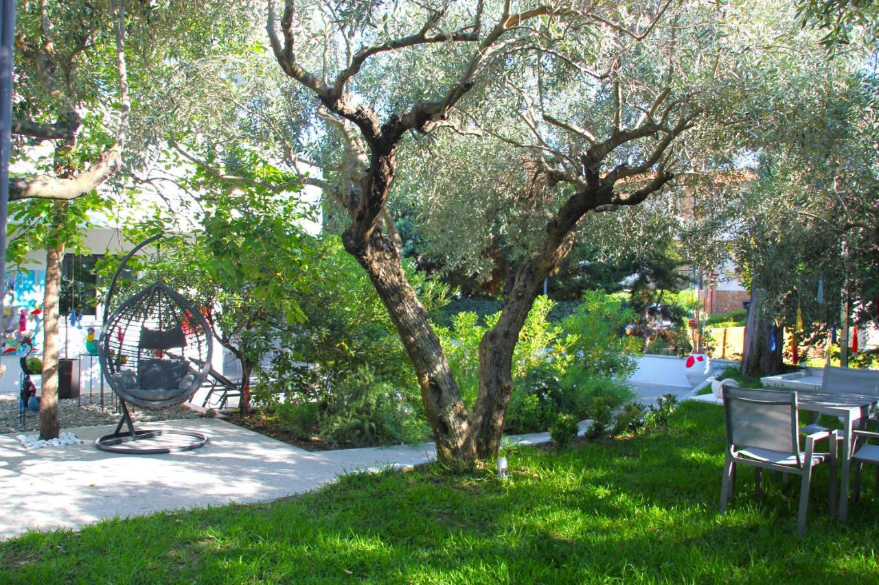 Mariya Art Living Apartment Nea Skioni Exterior photo