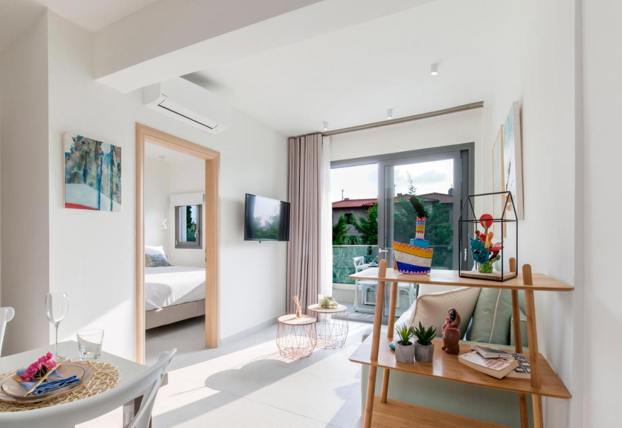 Mariya Art Living Apartment Nea Skioni Exterior photo