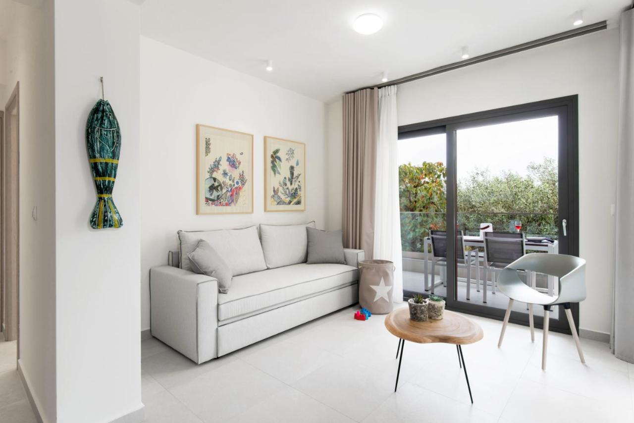 Mariya Art Living Apartment Nea Skioni Exterior photo