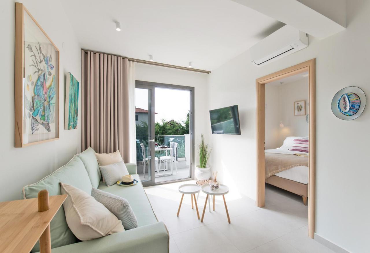 Mariya Art Living Apartment Nea Skioni Exterior photo